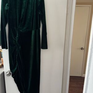Elegant Green Velvet Dress